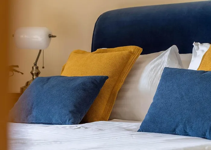 The Train 3* בארי