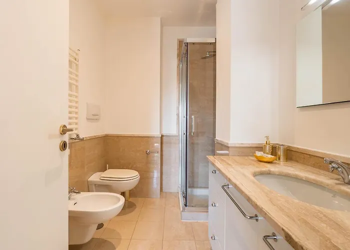 The Train 3* בארי